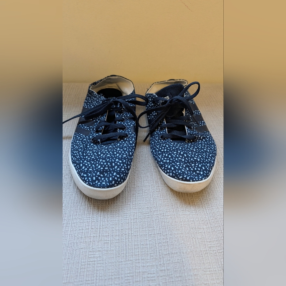 Adidas Sneakers - Women's Size 6.5